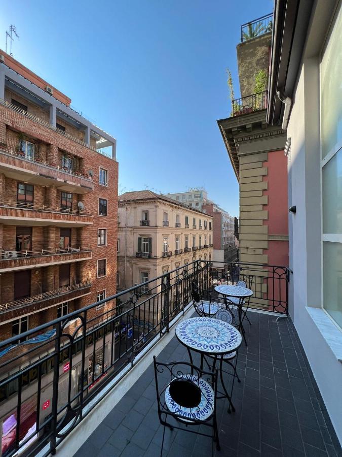 Gioia Toledo Acomodação com café da manhã Nápoles Exterior foto